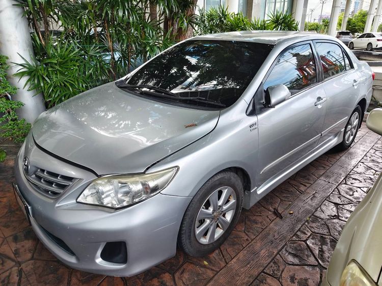 รถ Toyota Altis 1.6 G สี เทา