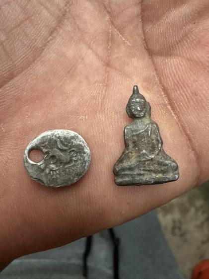 เหรียญเงินโบราณ รูปที่ 3