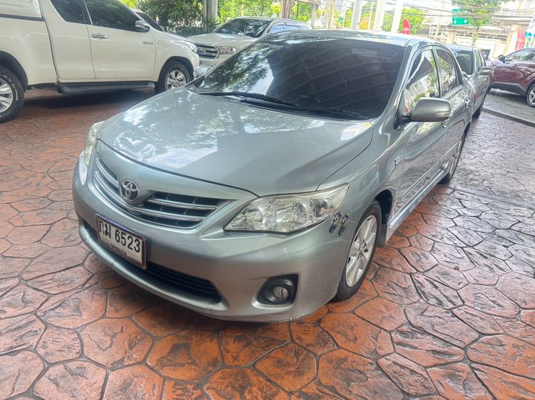 รถ Toyota Altis 1.6 E สี บรอนซ์เงิน