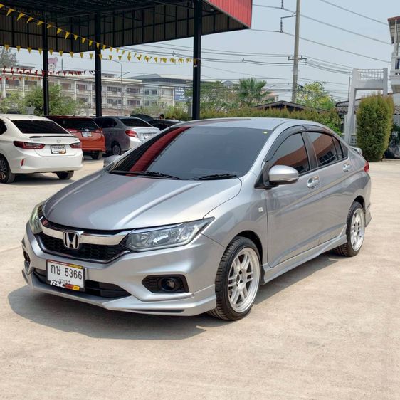 รถ Honda City 1.5 S สี บรอนซ์เงิน
