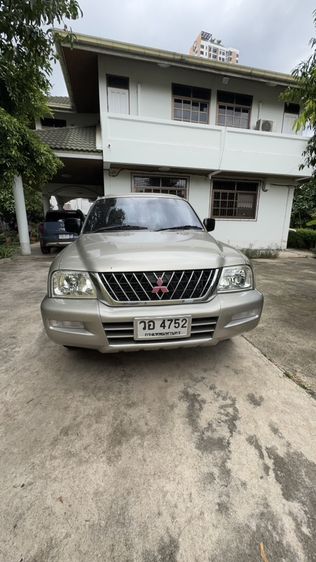 Mitsubishi Strada Grandis 2003 2.8 Grandis GLX Pickup ดีเซล ไม่ติดแก๊ส เกียร์ธรรมดา น้ำตาล รูปที่ 3