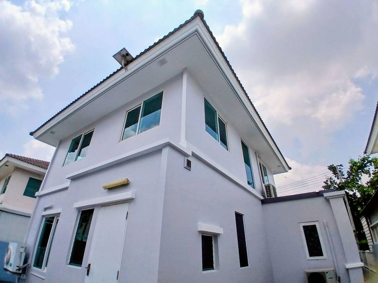 ไม่มี ขายบ้านเดี่ยวหลังใหญ่ Villaggio คลอง 3 ฟังก์ชันครบ 4 นอน มีห้องนอนชั้นล่างสำหรับผู้สูงอายุ  รูปที่ 2