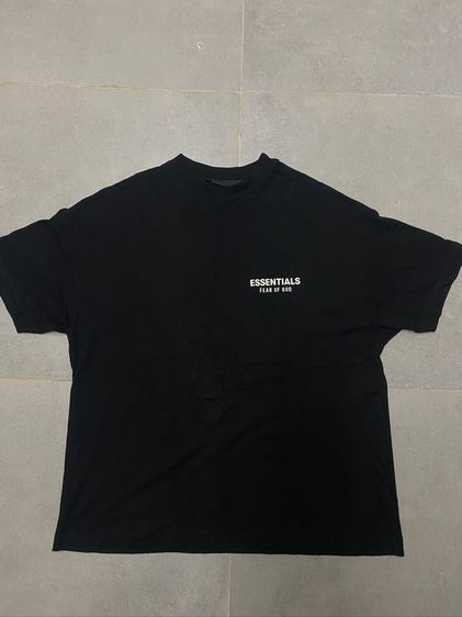 เสื้อessential size xs อก 44 ของแท้💯