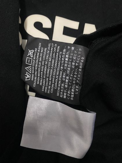 เสื้อessential size xs อก 44 ของแท้💯 รูปที่ 5