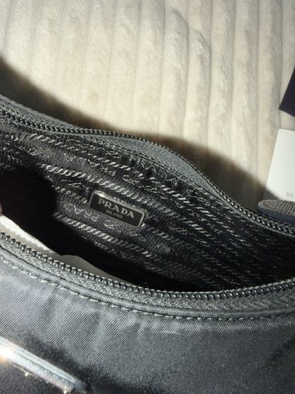 Prada Re-Nylon Re-Edition 2000 รูปที่ 6