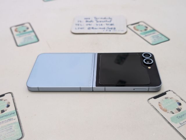 ขาย เทิร์น Samsung Galaxy Z Flip 6 256 GB ศูนย์ไทย สภาพสวย มีตัวเครื่องอย่างเดียว ไม่มีอุปกรณ์อื่น เพียง 8,990 บาท เท่านั้น ครับ รูปที่ 5
