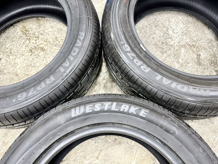 ยางถอดป้ายแดงขอบ 19” ยี่ห้อ WESTLAKE ขนาด 255-55R19 ปี 26 ตุ่มหน้ายางยังอยู่ครบ