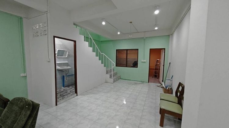 อื่นๆ มีบางส่วน ❤️🏠 บ้าน2ชั้น​ ​ผ่อนตรงเจ้าของ​9900 คลอง10​ ธัญบุรี​ ปทุมธานี​ ไม่ตรวจ​เครดิต​บูโร​ รูปที่ 4