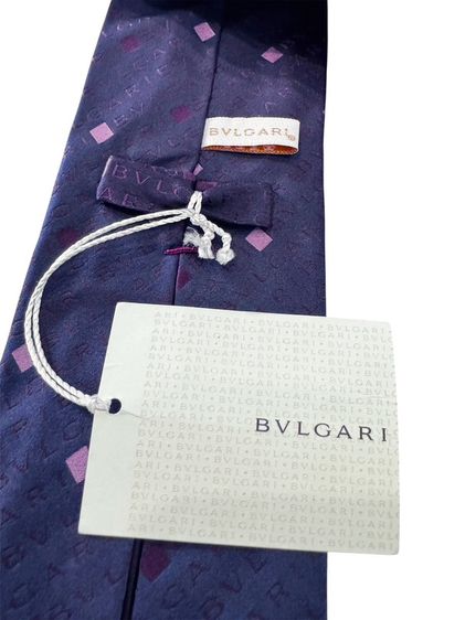 BVLGARI Necktie100% Seta-Silk-Soie Made in Italyเนคไทผ้าไหมสุดหรูจากแบรนด์ บลูการี่ ผลิตในอิตาลี่ ใหม่ป้ายห้อย รูปที่ 4