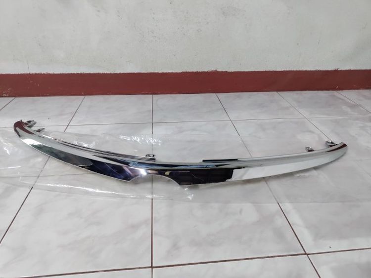 กระจังหน้า vios ปี 15