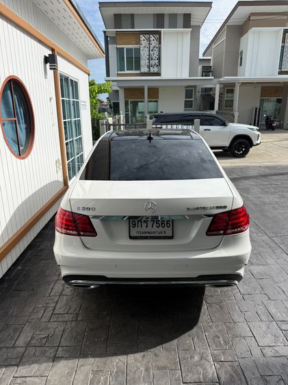 Mercedes-Benz E-Class 2014 E300 2.2 BlueTEC Hybrid AMG Dynamic Sedan Hybrid (Diesel) เกียร์อัตโนมัติ ขาว รูปที่ 4