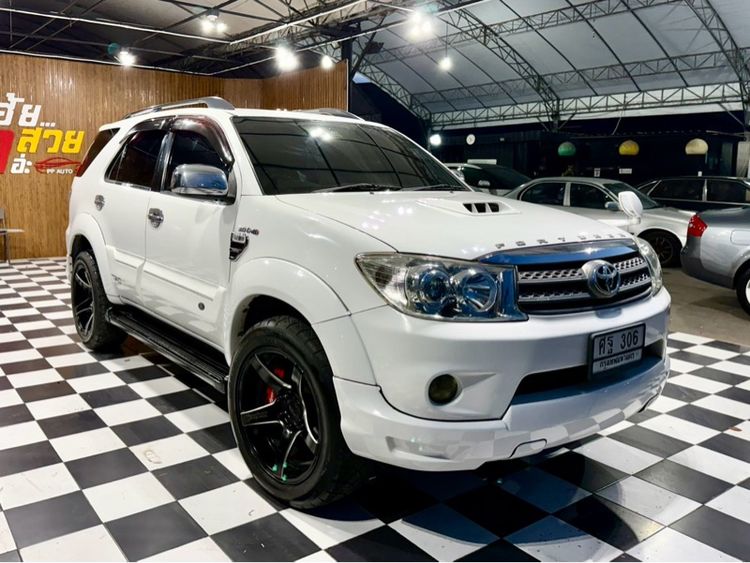 Toyota Fortuner 2006 3.0 G 4WD Utility-car ดีเซล ไม่ติดแก๊ส เกียร์อัตโนมัติ ขาว รูปที่ 3