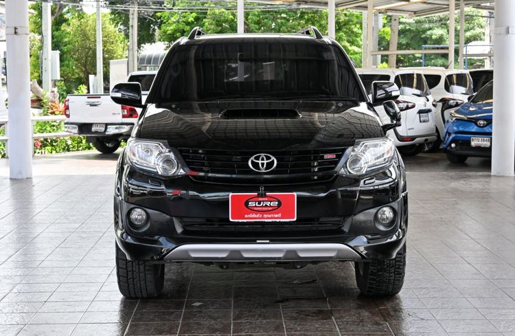Toyota Fortuner 2013 3.0 TRD Sportivo 4WD Utility-car ดีเซล ไม่ติดแก๊ส เกียร์อัตโนมัติ ดำ รูปที่ 2