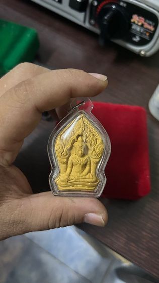 พระยอดขุนพลบ้านค่าย รุ่นแรก (พิมพ์ใหญ่) ปี 2552 ของ หลวงพ่อสาคร วัดหนองกรับ จังหวัดระยอง
