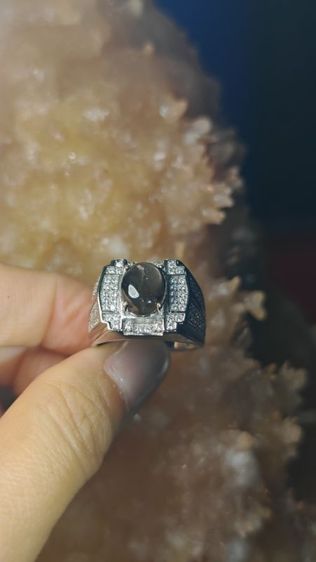 แหวนสตาร์​แซฟไฟร์​ 6 ขา​ ธรรมชาติ​ Natural Black Star Sapphire 6 Rays 925 Silver รูปที่ 3