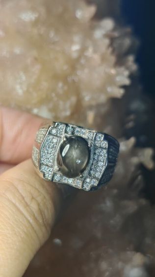 แหวนสตาร์​แซฟไฟร์​ 6 ขา​ ธรรมชาติ​ Natural Black Star Sapphire 6 Rays 925 Silver รูปที่ 4