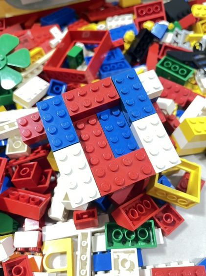 LEGO Basic Set Red Bucket มือ 2 รูปที่ 3