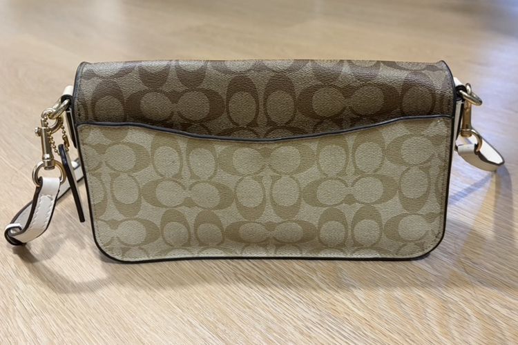 Coach Signature Flap Crossbody รูปที่ 5