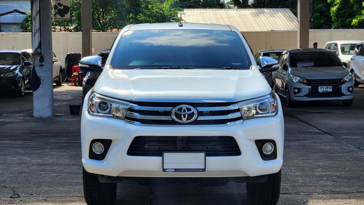 Toyota Hilux Revo 2017 2.8 G 4WD Pickup ดีเซล ไม่ติดแก๊ส เกียร์อัตโนมัติ ขาว รูปที่ 2