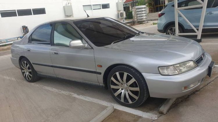 ขาย Honda Accord ล้อแม็กสวยๆ