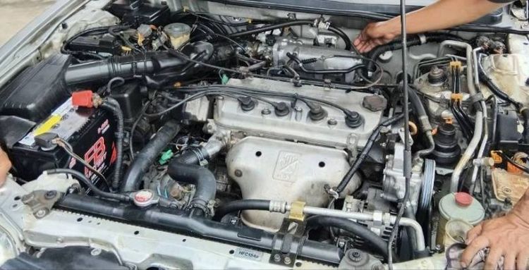 Honda Accord 1995 2.2 EXi Sedan เบนซิน ไม่ติดแก๊ส เกียร์อัตโนมัติ บรอนซ์เงิน รูปที่ 4
