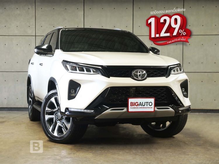 Toyota Fortuner 2022 2.8 Legender Black Top Utility-car ดีเซล ไม่ติดแก๊ส เกียร์อัตโนมัติ ขาว