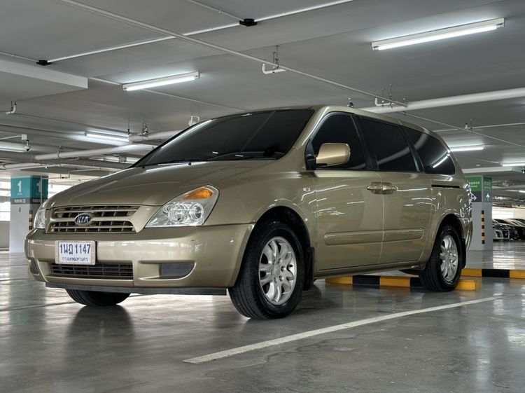 Kia Grand Carnival 2010 2.9 CEO Van ดีเซล เกียร์อัตโนมัติ บรอนซ์ทอง
