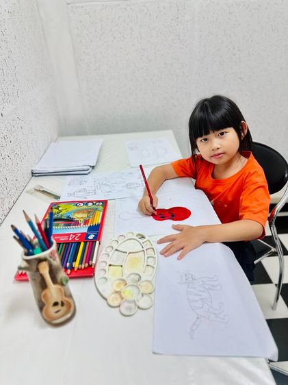 รับสอนศิลปะทุกกลุ่มวัย