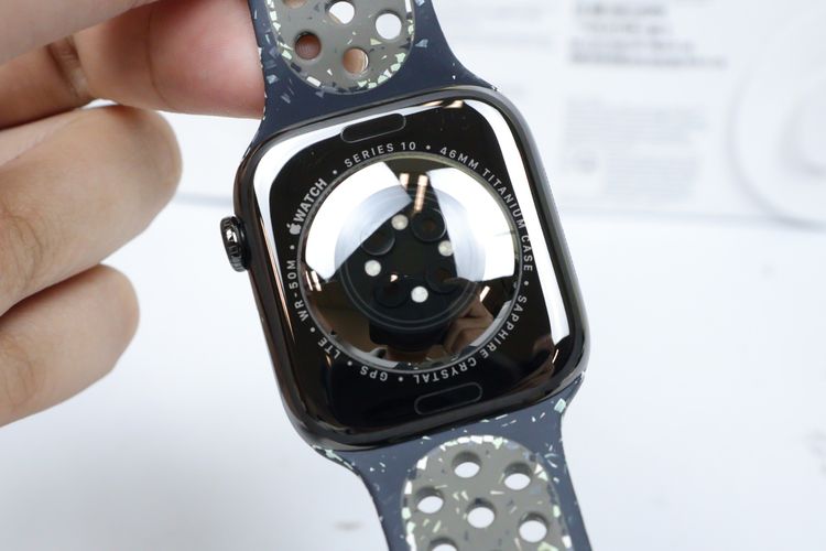 Apple Watch Series 10 Titanium 46mm GPS+Cellular รูปที่ 8