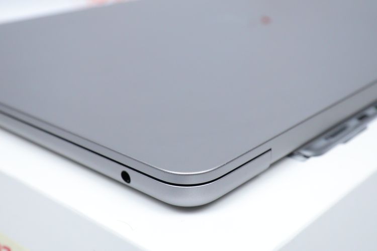 MacBook Air M2 13" 16.512GB รูปที่ 9