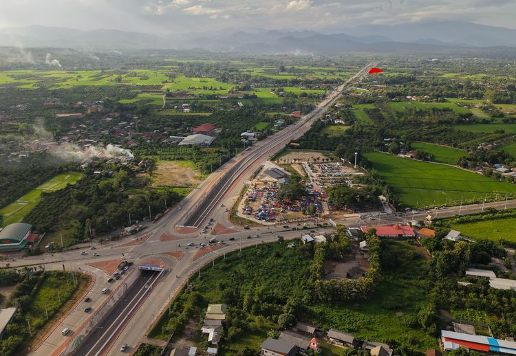 ที่ดินทำเลทอง ติดถนนใหญ่ รูปที่ 4