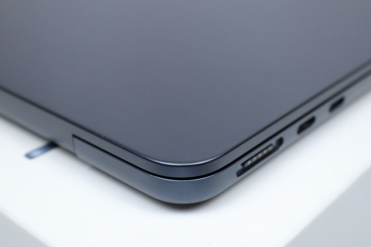 MacBook Air M2 13" 8.512GB รูปที่ 8