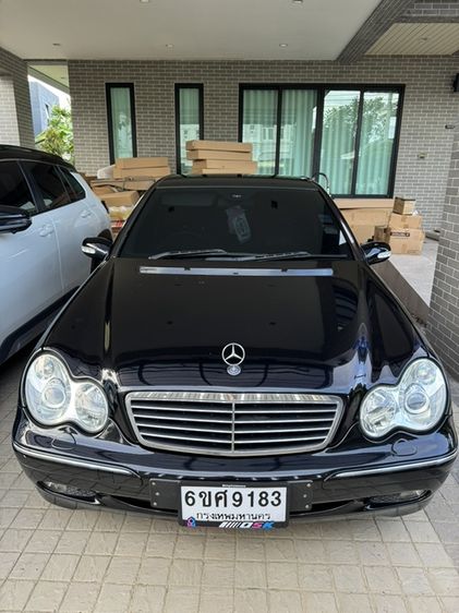 รถ Mercedes-Benz C-Class C180 Kompressor สี ดำ