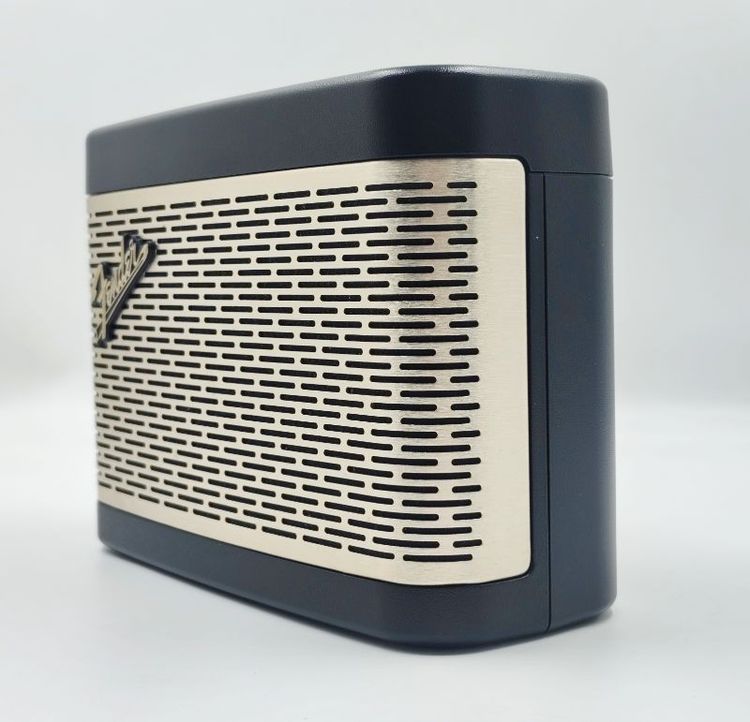 ลำโพงบลูทูธ Fender Newport 2 Black/Gold รูปที่ 6