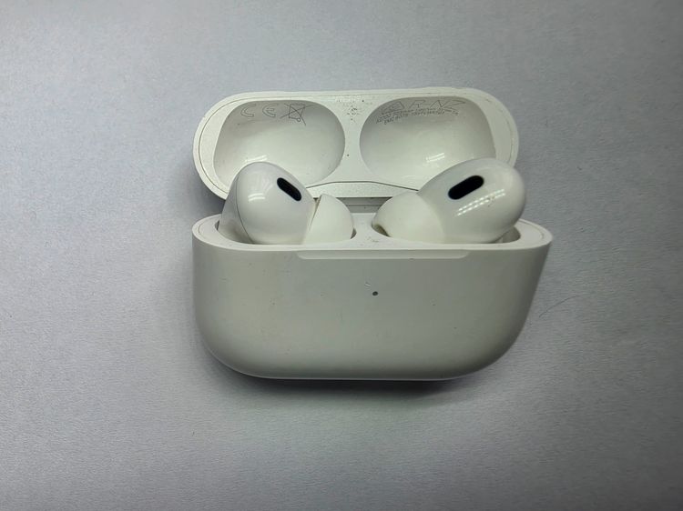 Airpods Pro gen 2 lightning  รูปที่ 4