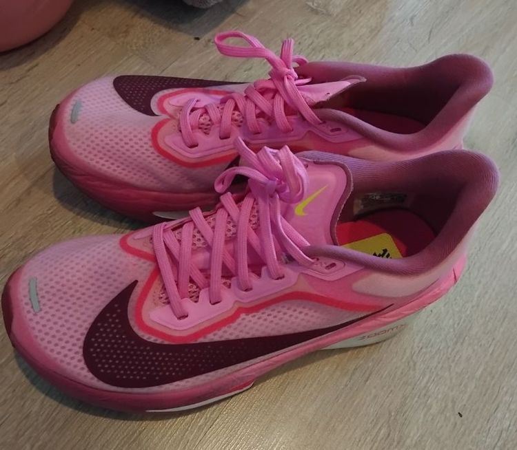 รองเท้าวิ่ง ผู้หญิง ชมพู Nike Zoomfly6