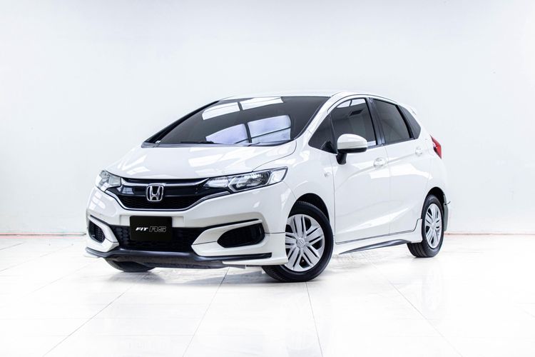 Honda Jazz 2019 1.5 S Sedan เบนซิน ไม่ติดแก๊ส เกียร์อัตโนมัติ ขาว