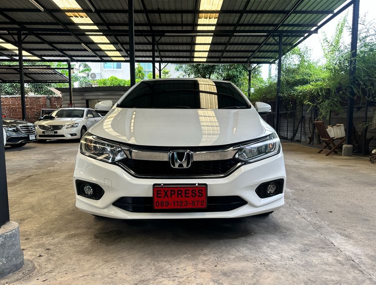 Honda City 2017 1.5 Sv i-VTEC Sedan เบนซิน ไม่ติดแก๊ส เกียร์อัตโนมัติ ขาว รูปที่ 2