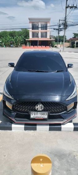 รถ MG MG5 1.5 C สี ดำ