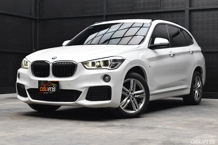 รถ BMW X1 2.0 sDrive20d M Sport สี ขาว