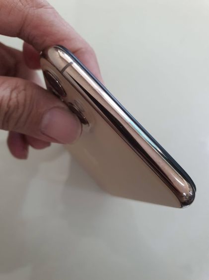 iPhone 11 Pro Max มีตำหนิ รูปที่ 3