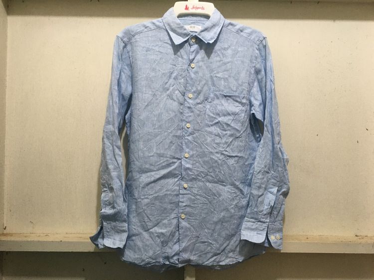 M แขนยาว เสื้อเชิ้ต ผ้าลินิน  แบรนด์ UNIQLO สีฟ้าพาสเทล