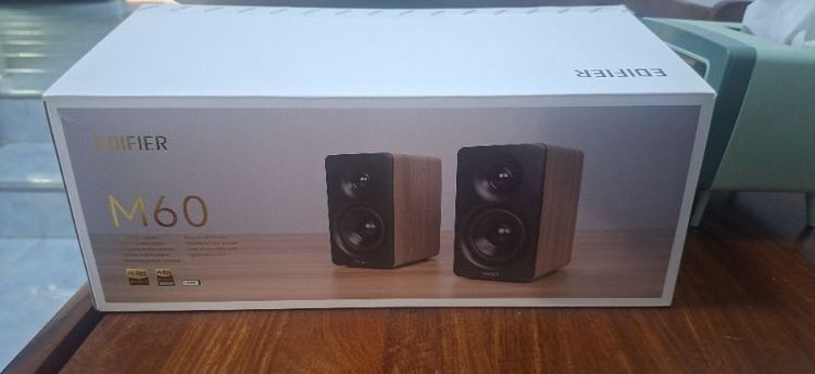 ลำโพง Edifier M60