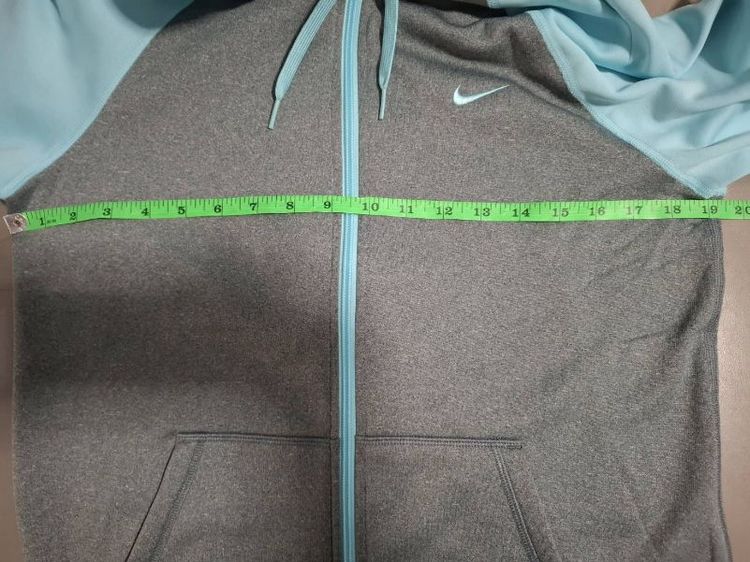 เสื้อกันหนาว Nike ของแท้ size S รูปที่ 8