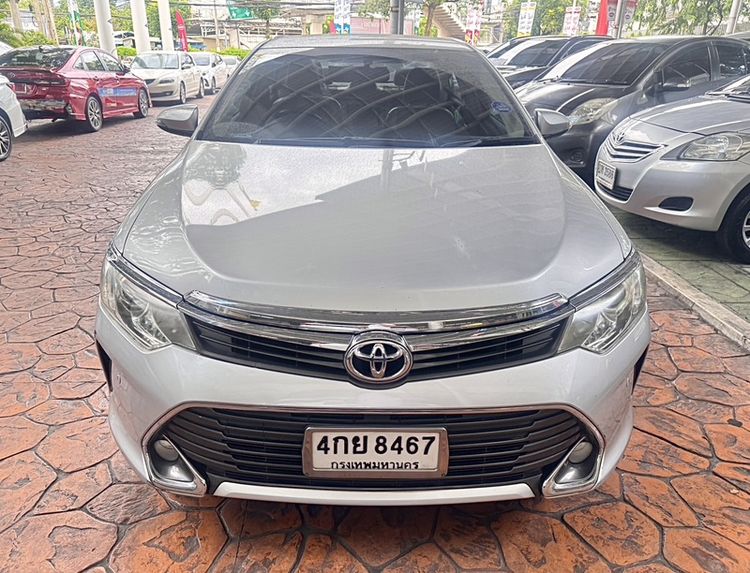 Toyota Camry 2015 2.0 G Sedan เบนซิน ไม่ติดแก๊ส เกียร์อัตโนมัติ บรอนซ์เงิน รูปที่ 2