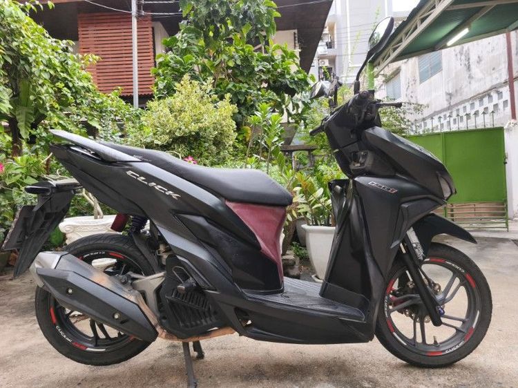 Honda Click 150i พร้อมเล่ม จด 2018 เลขไมล์ปัจจุบัน 196,xxx สภาพตามการใช้งาน แถม โช๊ค Profender Air series หนึบๆ