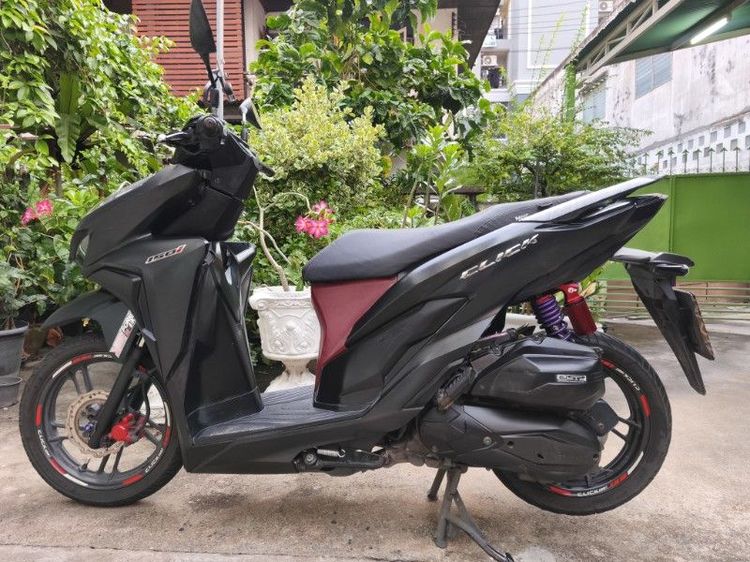 Honda Click 150i พร้อมเล่ม จด 2018 เลขไมล์ 196,xxx ฟิตเครื่องเปลี่ยนข้อเหวี่ยงและแบตเตอร์รี่แล้ว แถม โช๊ค Profender Air series หนึบๆ รูปที่ 2