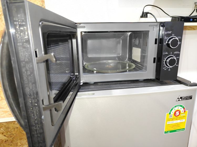 ขายเตาไมโครเวฟ Midea ขนาด 20 ลิตร สภาพใหม่ - รับสินค้าได้ที่อุบลราชธานี รูปที่ 2