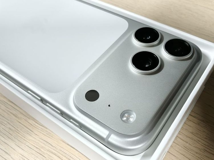 iPhone 17 Pro Max 512GB รูปที่ 4