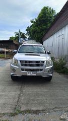 Isuzu Mu7 super titanium